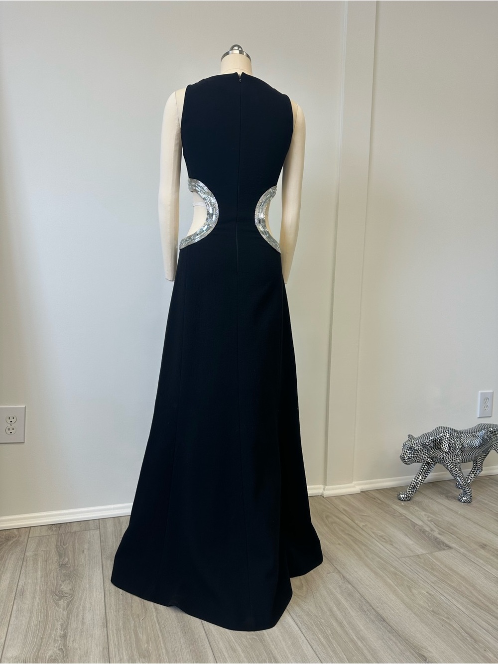 CHLOE
Textured Wool Crepe Gown - Picture 10 of 13